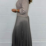 Gebreide Tweedelige Set met Geplooide Midi Rok