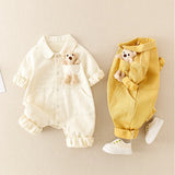 CozyDenim comfortabele en stijlvolle kinderjumpsuit – zachte, duurzame stof met perfecte pasvorm voor dagelijks gebruik en speelse avonturen.