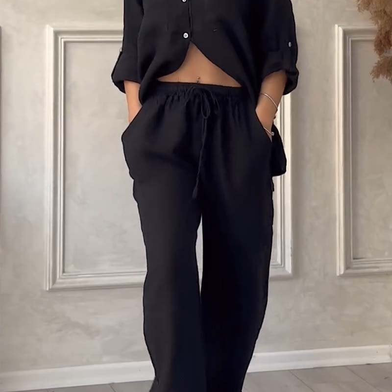 Tweedelige Set met Knoopblouse en Wijde Broek