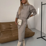 Gebreide Tweedelige Set met Trui en Midi Rok