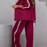 Tweedelige Set met Blazer en Wijde Broek met Contraststrepen