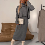 Gebreide Tweedelige Set met Trui en Midi Rok