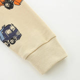 MiniBuilder sweater voor kinderen met bouwvoertuigen print, gemaakt van zachte en comfortabele stof – ideale trui voor dagelijks gebruik en speelse avonturen.