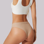 Lianne comfortabele en ondersteunende push-up BH voor dames – zachte, stevige stof, perfecte pasvorm en subtiele lift voor een flatterend effect.