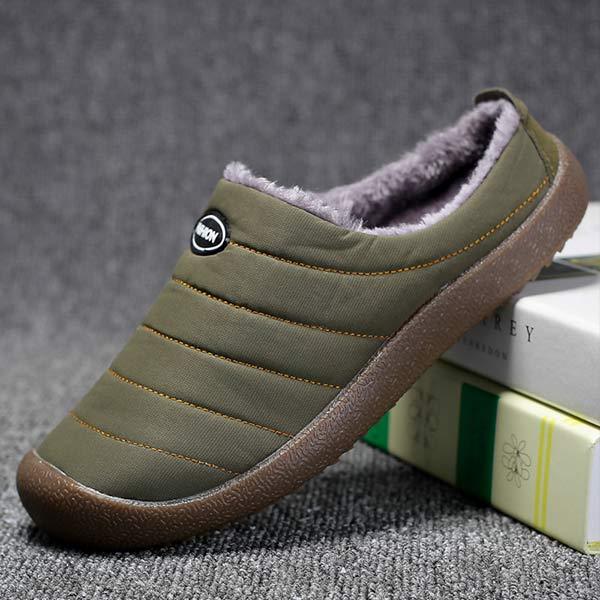 WarmStep herenpantoffels – gevoerde, zachte stof en comfortabele pasvorm voor warme voeten en ultiem draagcomfort.