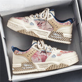 Trendy Sneakers met Grafisch Design en Dikke Zool
