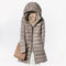 Lange dames winterjas in diverse kleuren – warme gevoerde stof, elegante pasvorm en perfecte bescherming tegen kou.