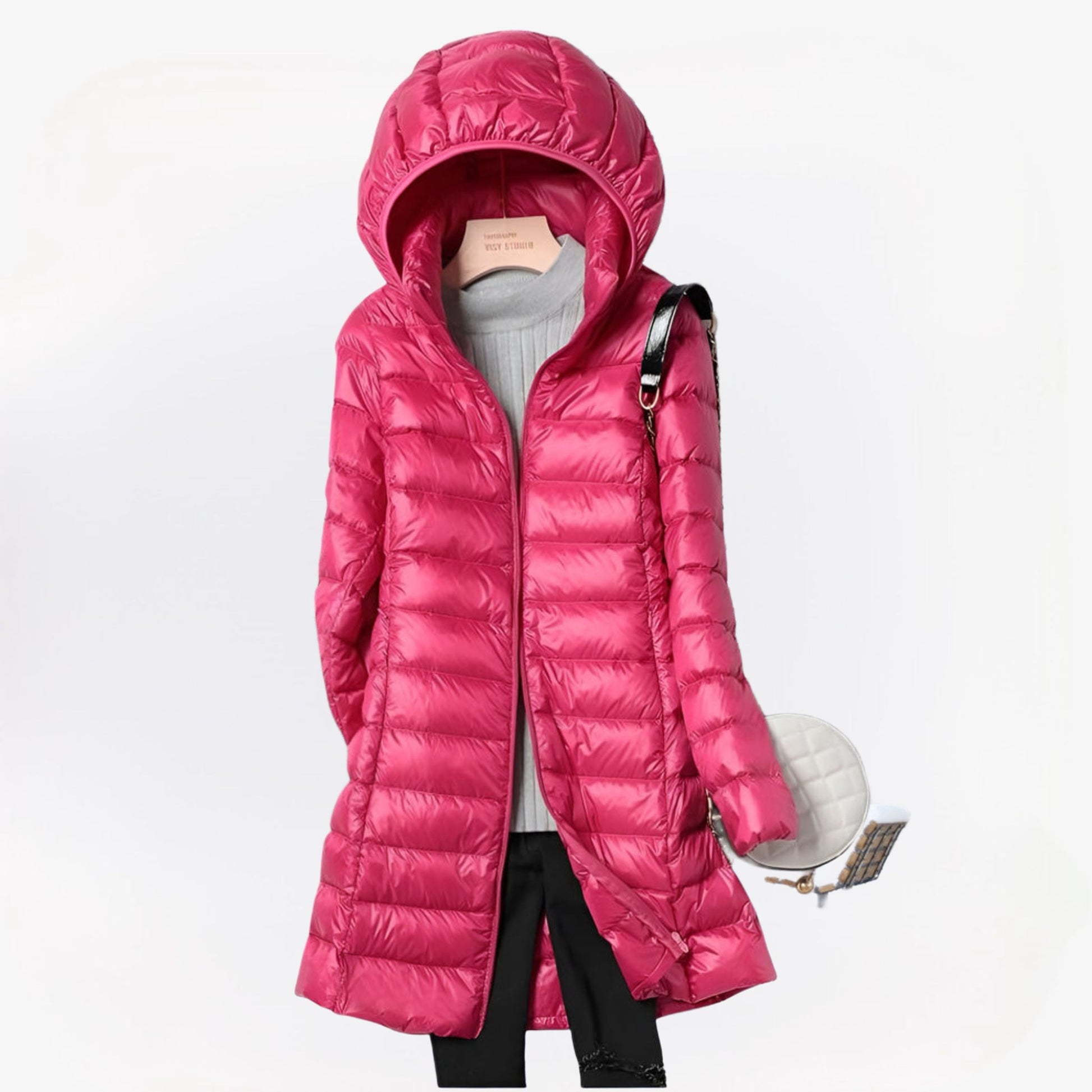 Lange dames winterjas in diverse kleuren – warme gevoerde stof, elegante pasvorm en perfecte bescherming tegen kou.