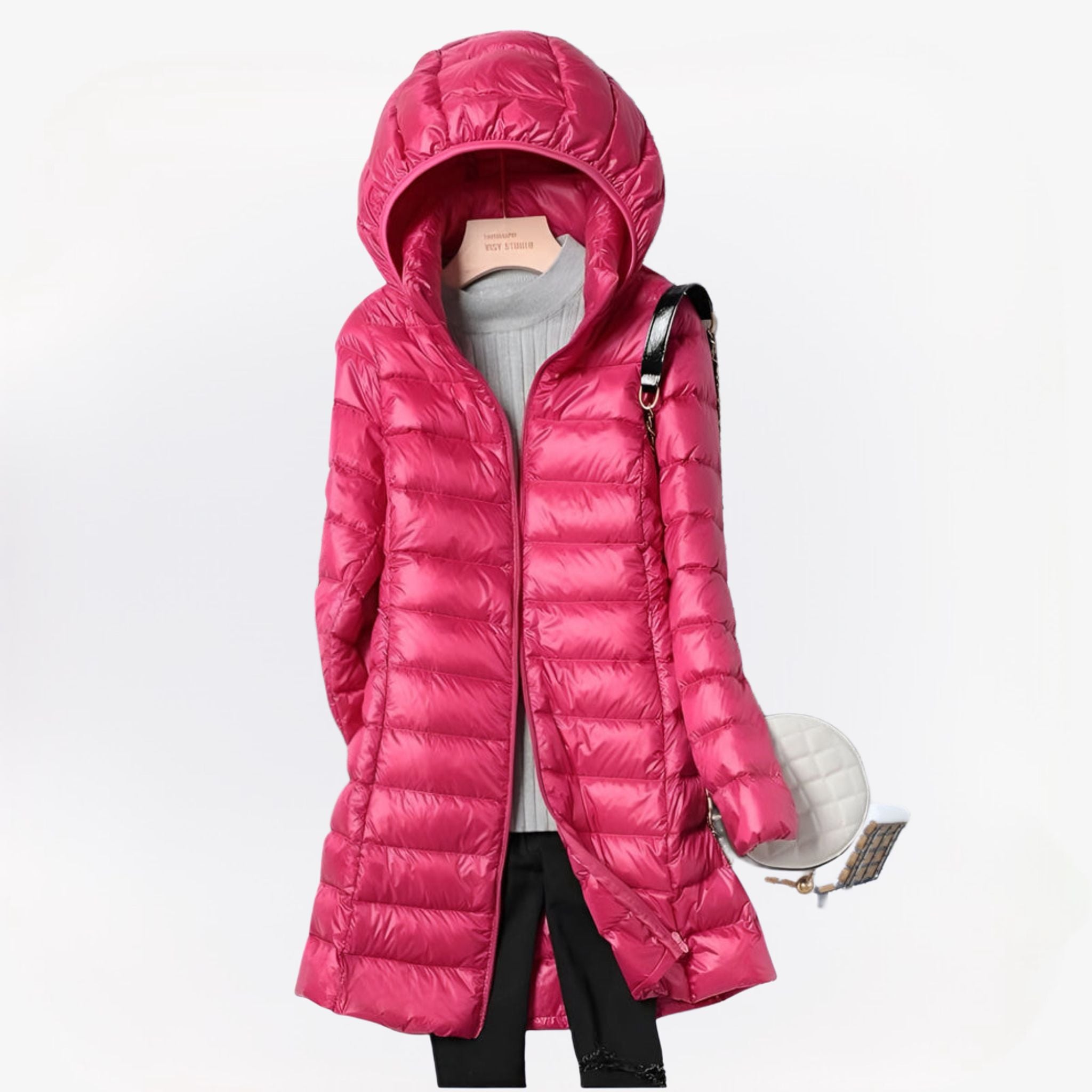 Lange dames winterjas in diverse kleuren – warme gevoerde stof, elegante pasvorm en perfecte bescherming tegen kou.
