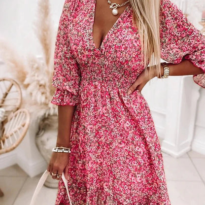 Lily damesjurk met bloemenprint – Vrouwelijke jurk met levendige bloemenprint, perfect voor een frisse en stijlvolle look.