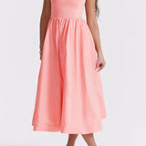Romantische Strapless Midi Jurk met Zwierige Rok