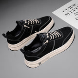 Minimalistische Sneakers met Lage Zool en Veters