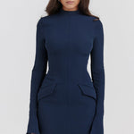 Amara elegante avondjurk voor dames – vloeiende, luxe stof met flatterend silhouet, perfect voor feesten, bruiloften en speciale gelegenheden.