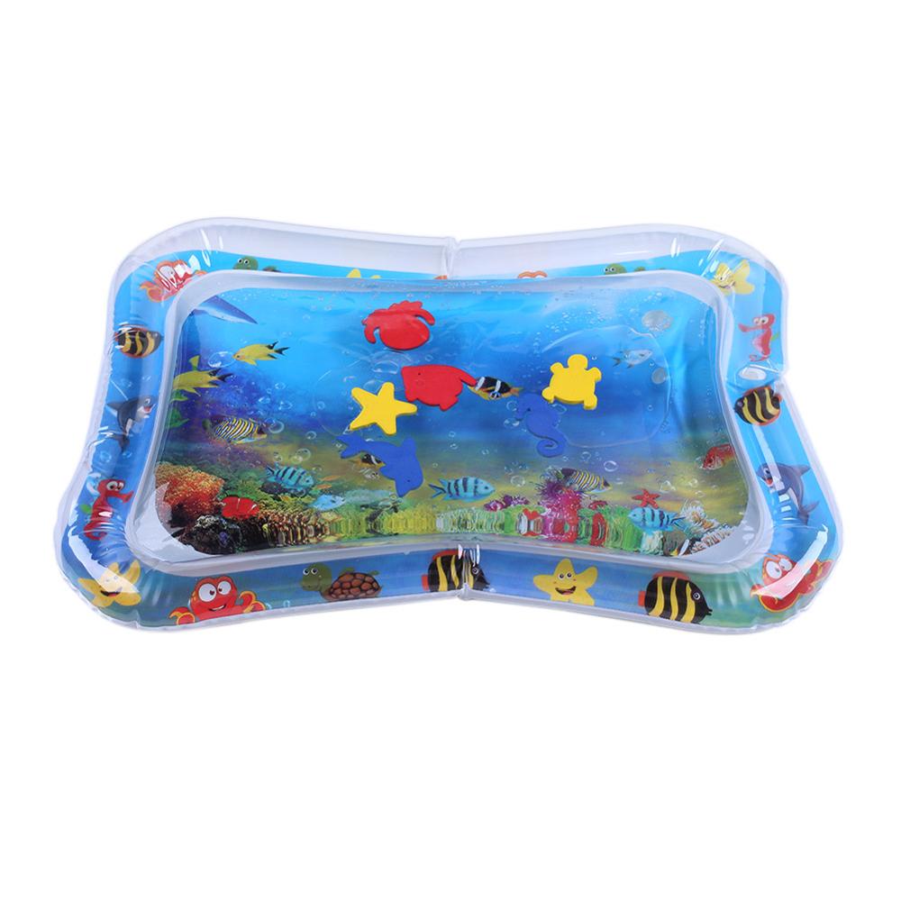 Blauwe water speelmat voor baby’s – stimuleert motoriek en spierontwikkeling, veilig en zacht materiaal voor urenlang speelplezier.