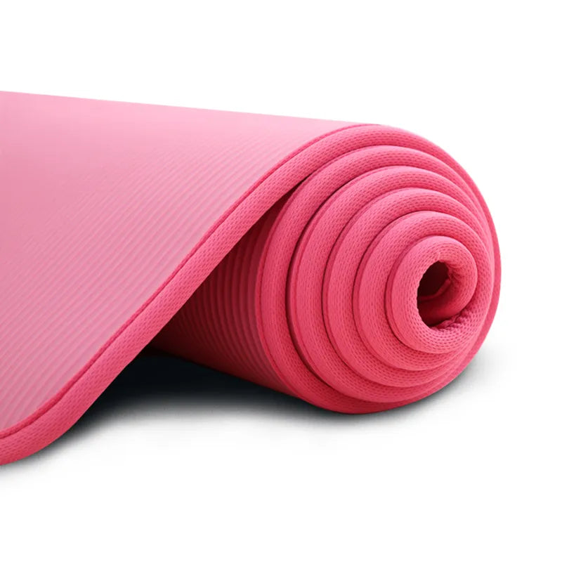 YogaPro extra dikke antislip yogamat in diverse kleuren – duurzaam materiaal, comfortabele demping en perfecte grip voor yoga en fitness.