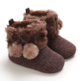 CozyGirls kleine anti-slip winterlaarzen voor meisjes – warme, comfortabele en veilige laarzen voor dagelijks gebruik tijdens koude dagen.