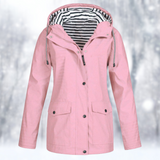 Roze Regenjas met Gestreepte Capuchon
