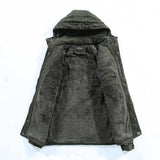 Merlan winterjas – warme jas met tijdloze look, comfortabele pasvorm en hoogwaardige materialen, perfect voor koude dagen en veelzijdig gebruik.