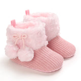 CozyGirls kleine anti-slip winterlaarzen voor meisjes – warme, comfortabele en veilige laarzen voor dagelijks gebruik tijdens koude dagen.