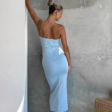 Maxi Jurk met Halterhals en Aansluitend Silhouet