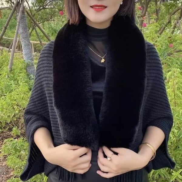Eenvoudige, modieuze en elegante sjaals – het ideale accessoire voor elke gelegenheid. Voeg stijl en warmte toe aan je outfit met deze veelzijdige sjaals.