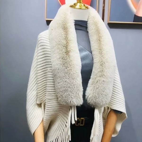 Eenvoudige, modieuze en elegante sjaals – het ideale accessoire voor elke gelegenheid. Voeg stijl en warmte toe aan je outfit met deze veelzijdige sjaals.