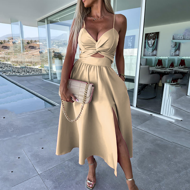Elegante damesjurk met hoge split en spaghettibandjes – luchtige pasvorm, vrouwelijke look en ideaal voor zomerse gelegenheden