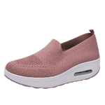Dames schoenen – trendy en comfortabele stijl voor elke gelegenheid. Van elegante hakken tot casual sneakers, perfect voor een modieuze en zorgeloze look.