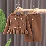 MiniCuddle meisjes tweedelige winterset met schattige beertjesprint, gemaakt van warme en zachte stof – comfortabele en knusse outfit voor koude dagen.