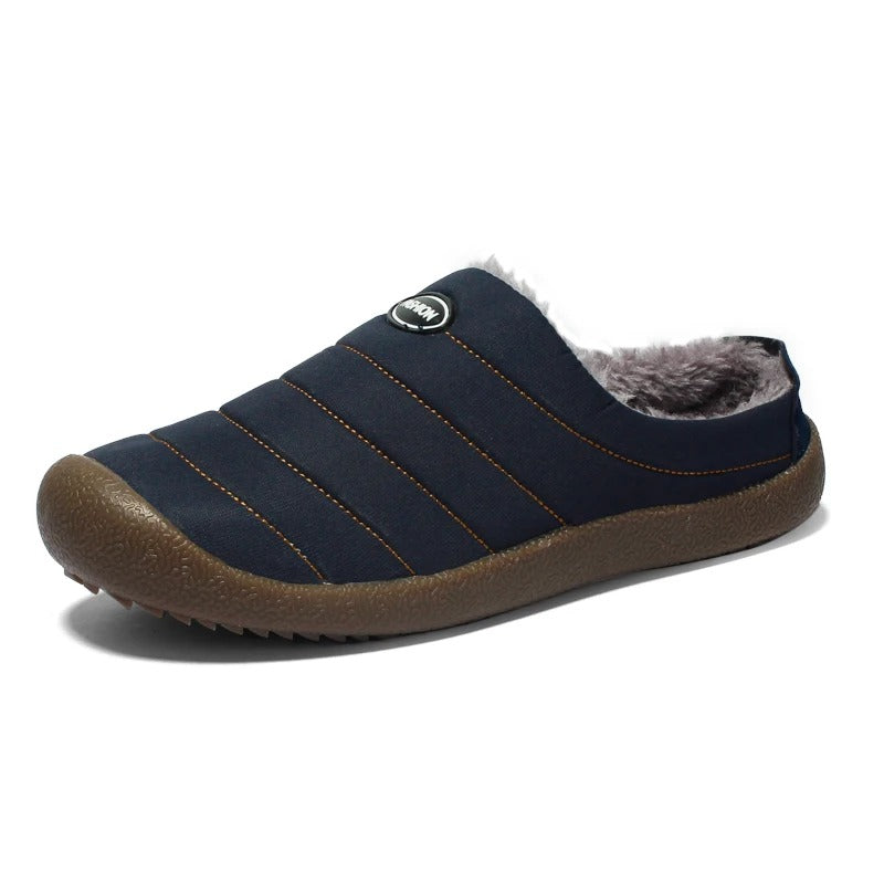 WarmStep herenpantoffels – gevoerde, zachte stof en comfortabele pasvorm voor warme voeten en ultiem draagcomfort.