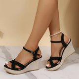 Sandalen met Sleehak en Kruisbanden